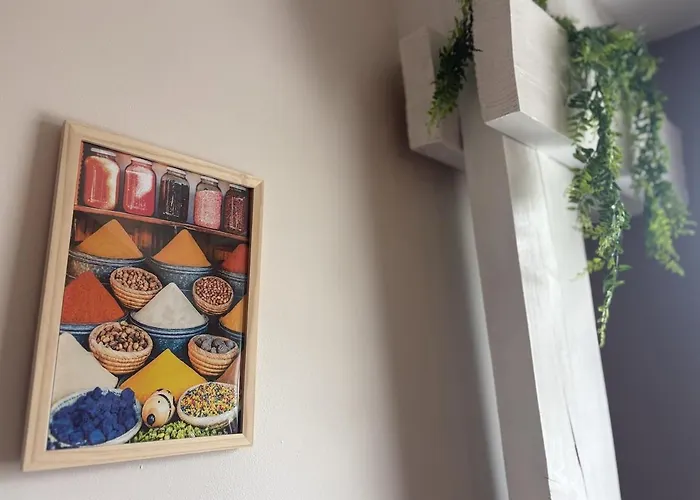 Des 5 Mondes Piscine Et Billard 10 Pers