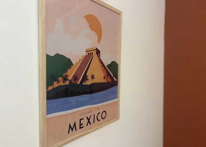 Des 5 Mondes Piscine Et Billard 10 Pers Treillières